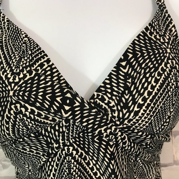 Women's Shirred Kona Sol Tankini Top - Picture 2 of 5